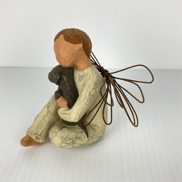 Willow Tree Angel of Comfort and Dog Figurine Susan Lordi 2001 - Picture 2 of 7